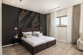 Dhotel