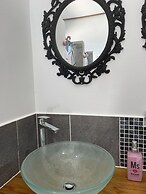 Royal Rat Hostel