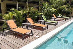 LOL-HA Cancun Boutique Hotel