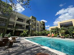 LOL-HA Cancun Boutique Hotel