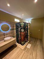 LOL-HA Cancun Boutique Hotel