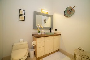 Bella Vista 4A Ocean View renovated