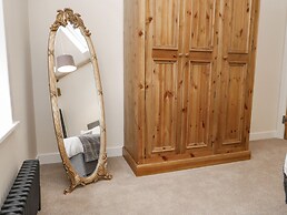 The Grooms Cottage