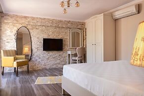 Luna's Alacati