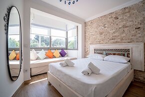 Luna's Alacati
