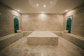 The Remote Hotel