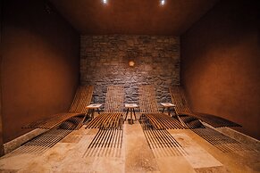 The Remote Hotel