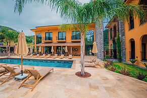 The Remote Hotel