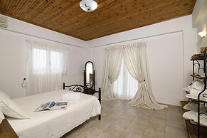 Villa John Dimeon Kato Achaia With Pool