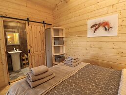 Foxes Den