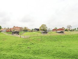 Otters Holt