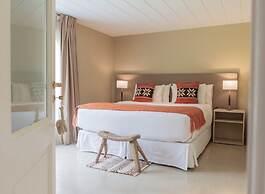 Los Ponchos Hotel