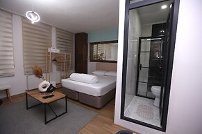 Aden Room