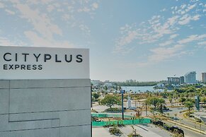 City Express Plus by Marriott Mazatlán