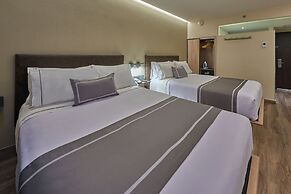 City Express Plus by Marriott Mazatlán
