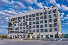 City Express Plus by Marriott Mazatlán