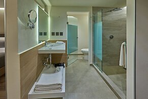 City Express Plus by Marriott Mazatlán