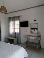 Iro's Residence