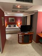 G Hotels