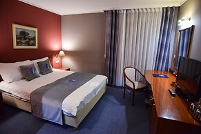 G Hotels