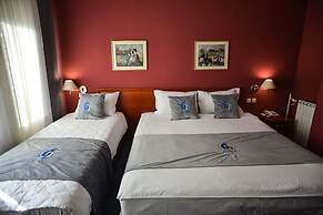 G Hotels