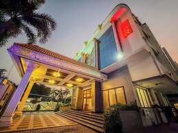 Zip By Spree Hotels Surabi International Vellore
