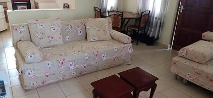 Stay.Plus Mtwapa Holiday Maisonnette