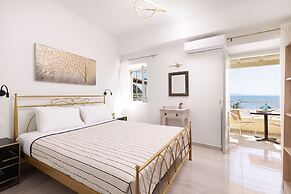 Salt and Sun Apartments by Konnect, Kaminaki Beach