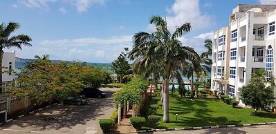 Stay.Plus Almasi Beachfront Apartments