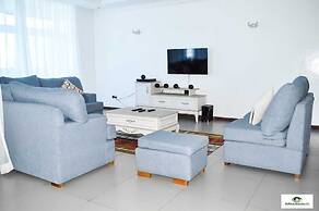 Stay.Plus Almasi Beachfront Apartments