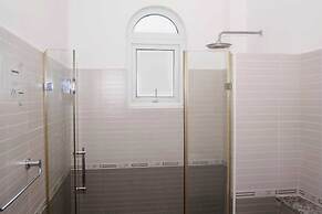 Stay.Plus Almasi Beachfront Apartments