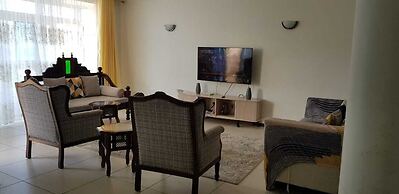 Stay.Plus Almasi Beachfront Apartments