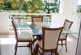 Stay.Plus Almasi Beachfront Apartments