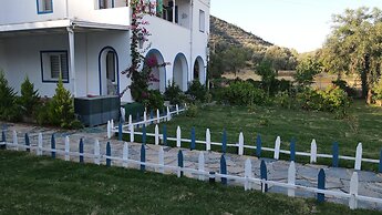 Yalıyanı Pansiyon