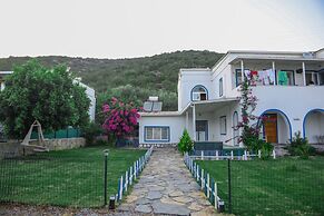 Yalıyanı Pansiyon