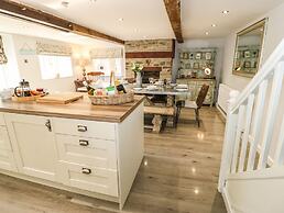 Kingfisher Cottage