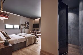 Cama Luxury Suites Glyfada