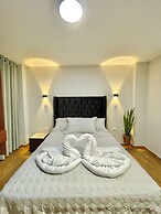 Hotel Jultom Inn & Suite