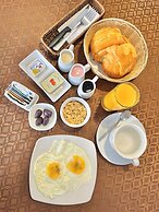 Hotel Jultom Inn & Suite