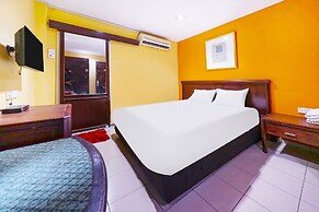 OYO 90486 Station Hotel