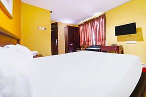 OYO 90486 Station Hotel