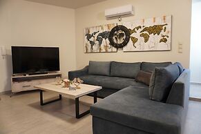Theo & Ms Apt - 2 Beds - Garden - Parking - Wifi