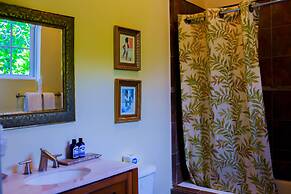 Blue Paloma Bed & Breakfast