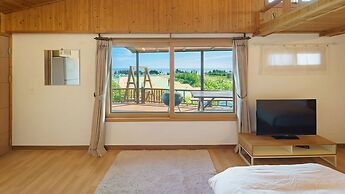 Sokcho Donbangseock Pension