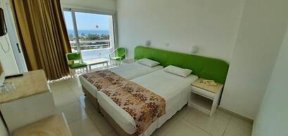 Corfu Hotel