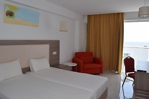 Corfu Hotel