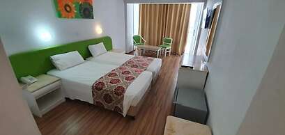 Corfu Hotel