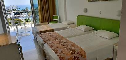 Corfu Hotel