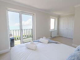Castle Cove Cottage