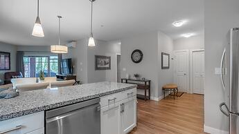 Fabulous Condo at Five Star Resort #209